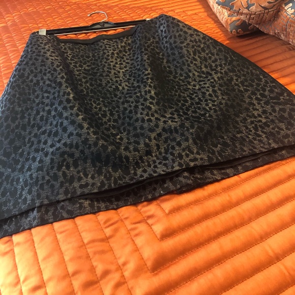 Ann Taylor Dresses & Skirts - Ann Taylor Metallic Animal Print Skirt